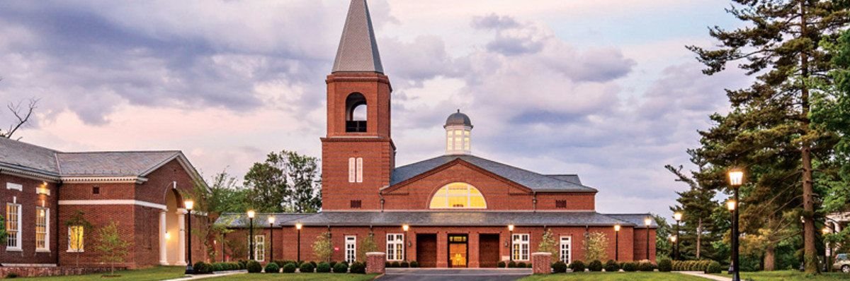  Immanuel Chapel at the Virginia Theological Seminary (VTS) in Alexandria, Virginia. 