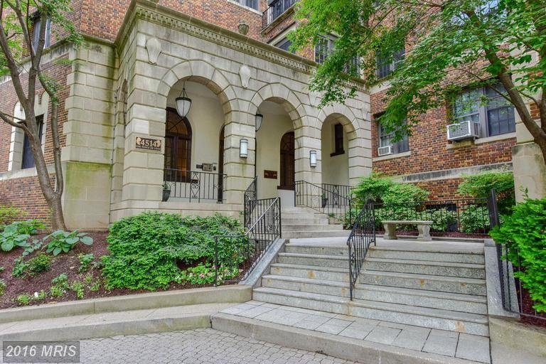 Ponce De Leon Condos